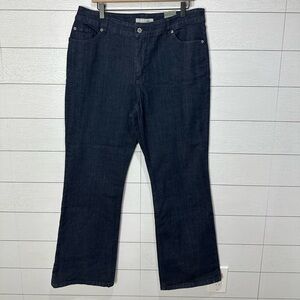 NWT Chico’s Jeans Size 3